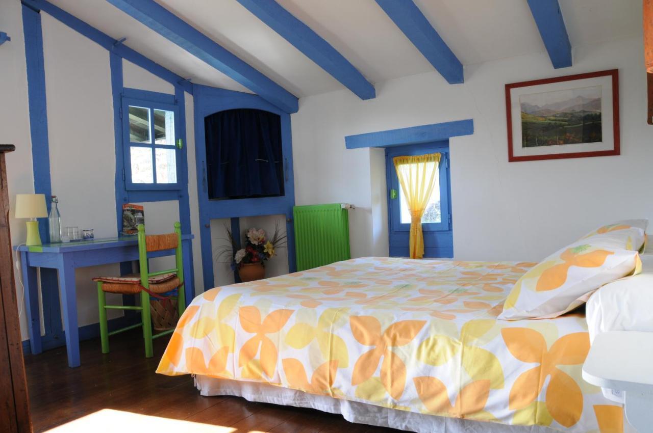 Domaine Xixtaberri Hotel Камбо-ле-Бен Екстериор снимка